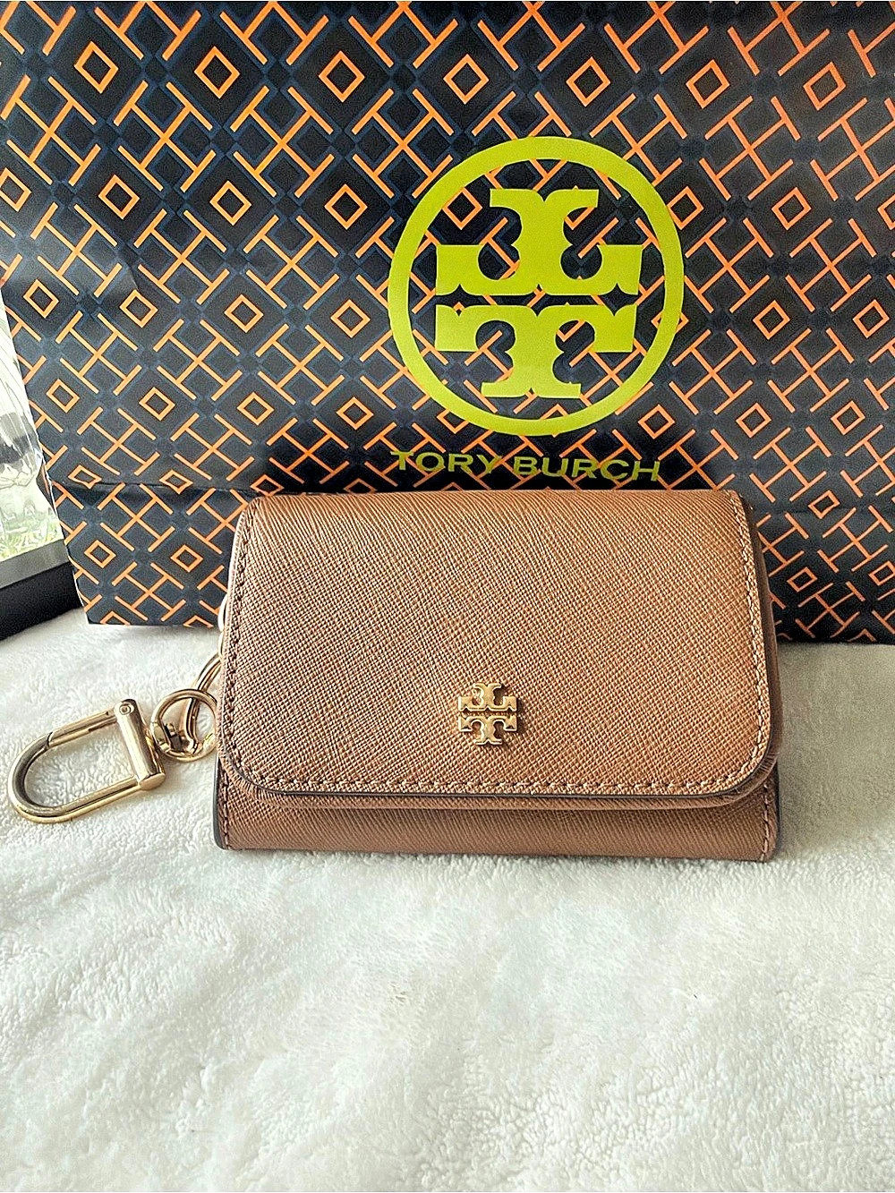 Tory Burch Robinson Saffiano Leather Card Case Lanyard Brown